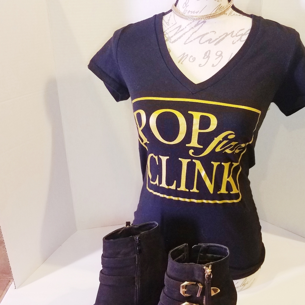 POP FIZZ CLINK! Tshirt